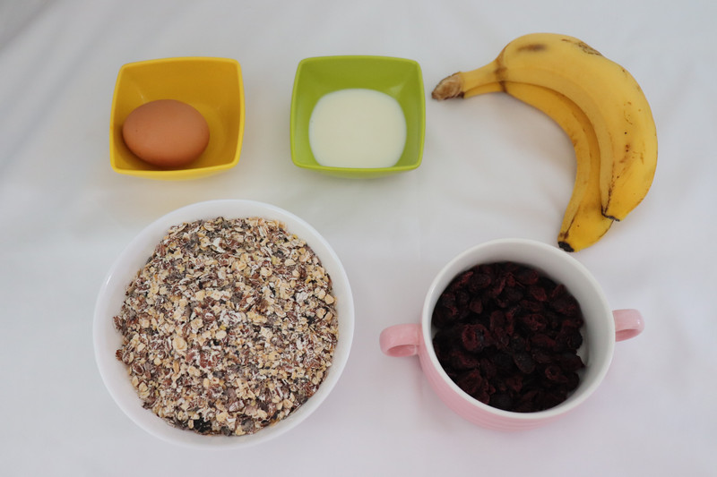 Banana Oatmeal Bars