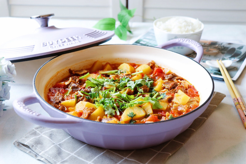 Beef Brisket Stew with Tomatoes and Potatoes