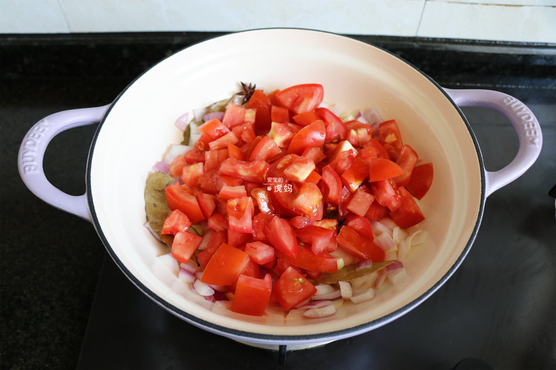 Beef Brisket Stew with Tomatoes and Potatoes