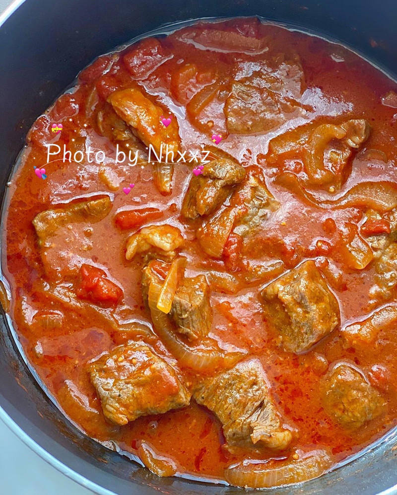 Beef with Cheese and Tomato