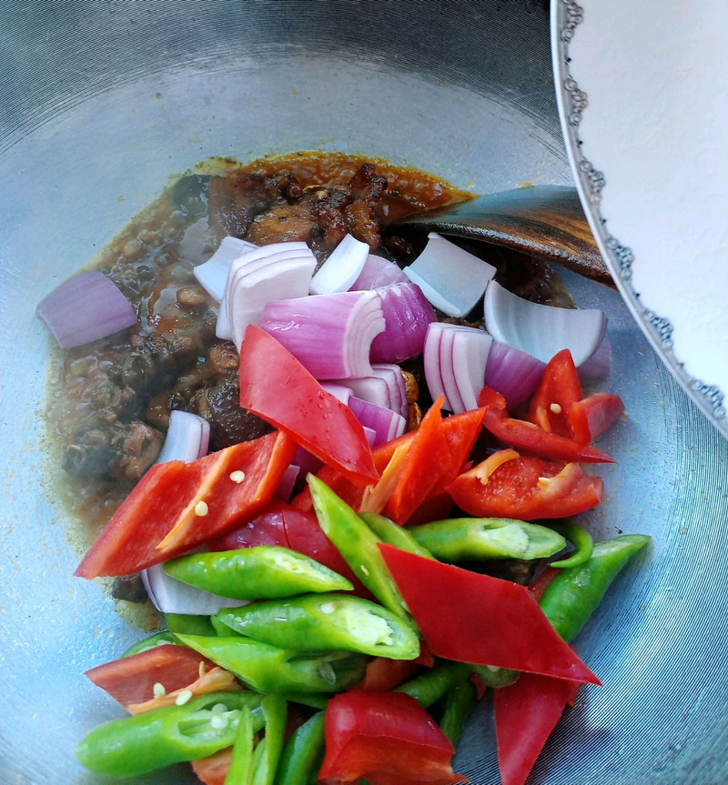 double-pepper chicken thighs