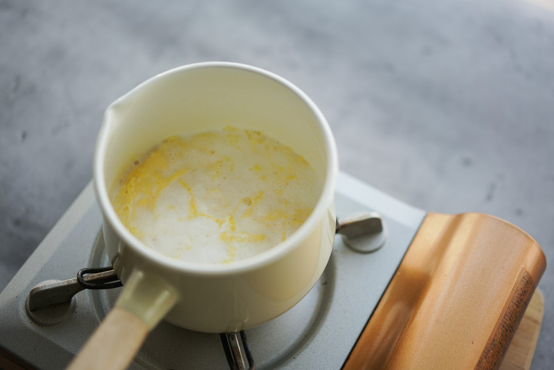 Eggs with milk and mash