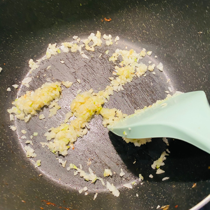 Evening Primrose Scrambled Eggs