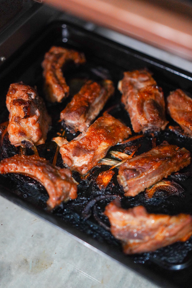 Garlic Grilled Ribs