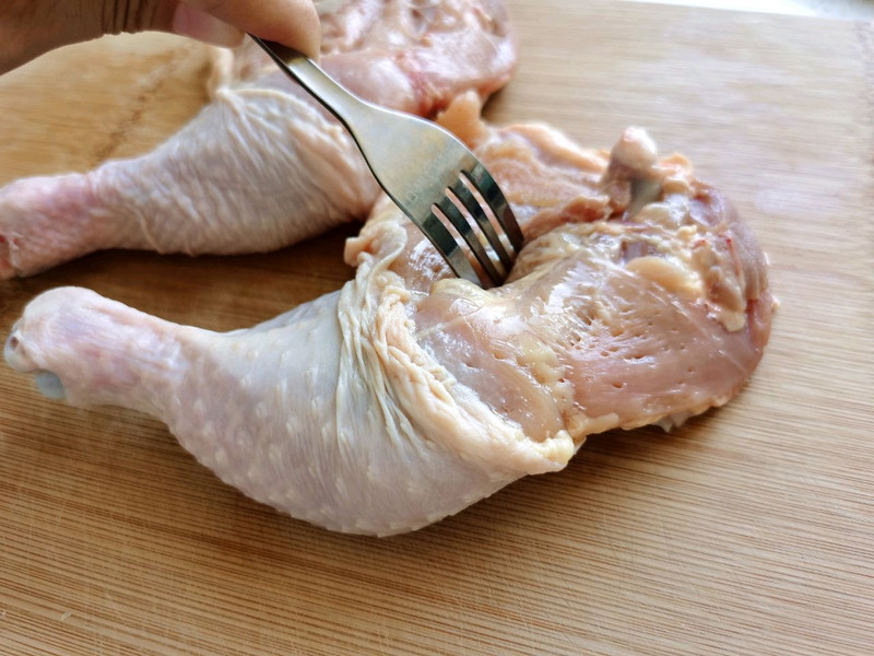 Grilled Orleans Chicken Thighs