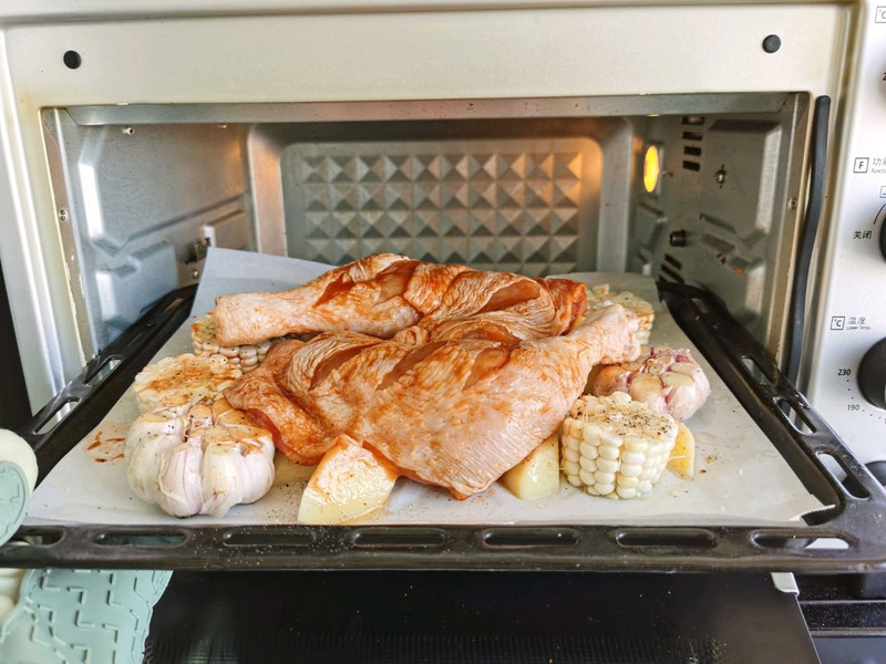 Grilled Orleans Chicken Thighs
