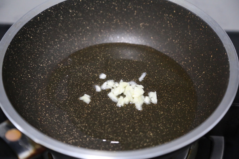 Hand Torn Almond Abalone Mushroom