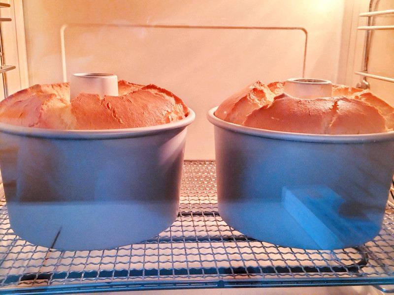 Hollow Chiffon Cake