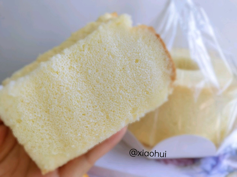 Hollow Chiffon Cake