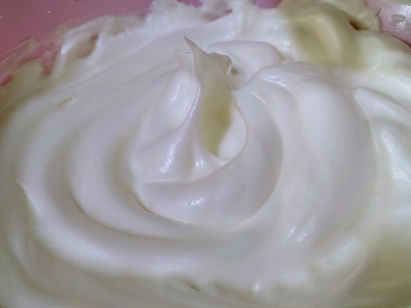 Hollow Chiffon Cake
