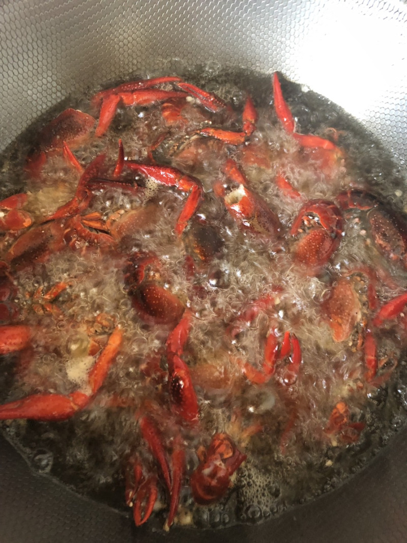 hot and numbing crawfish