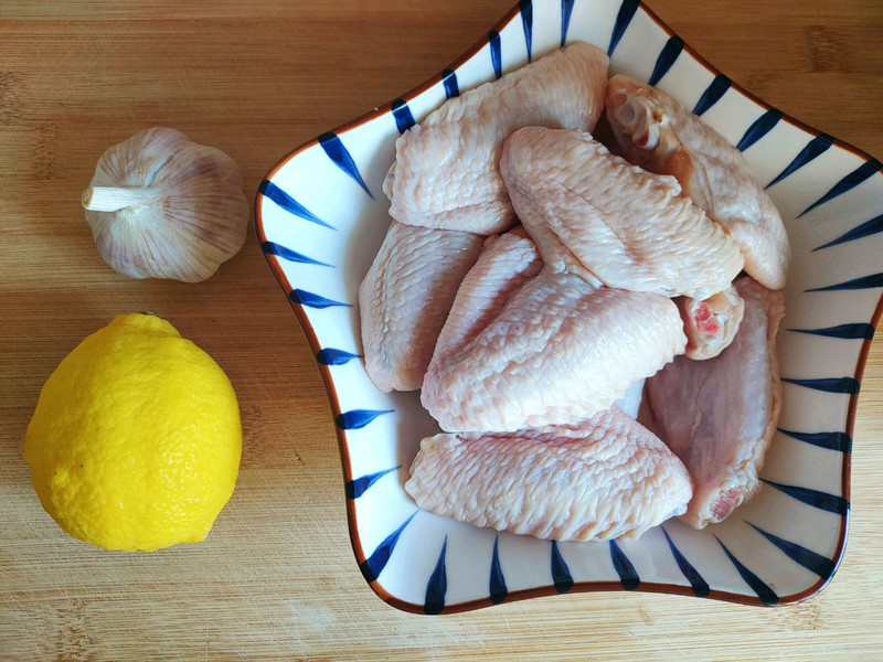 Lemon Grilled Chicken Wings