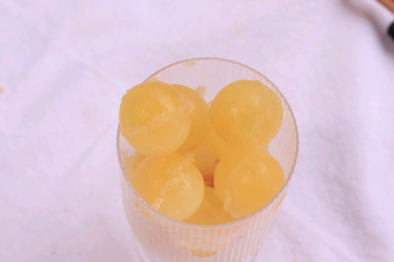Lychee Coconut Sparkling Water
