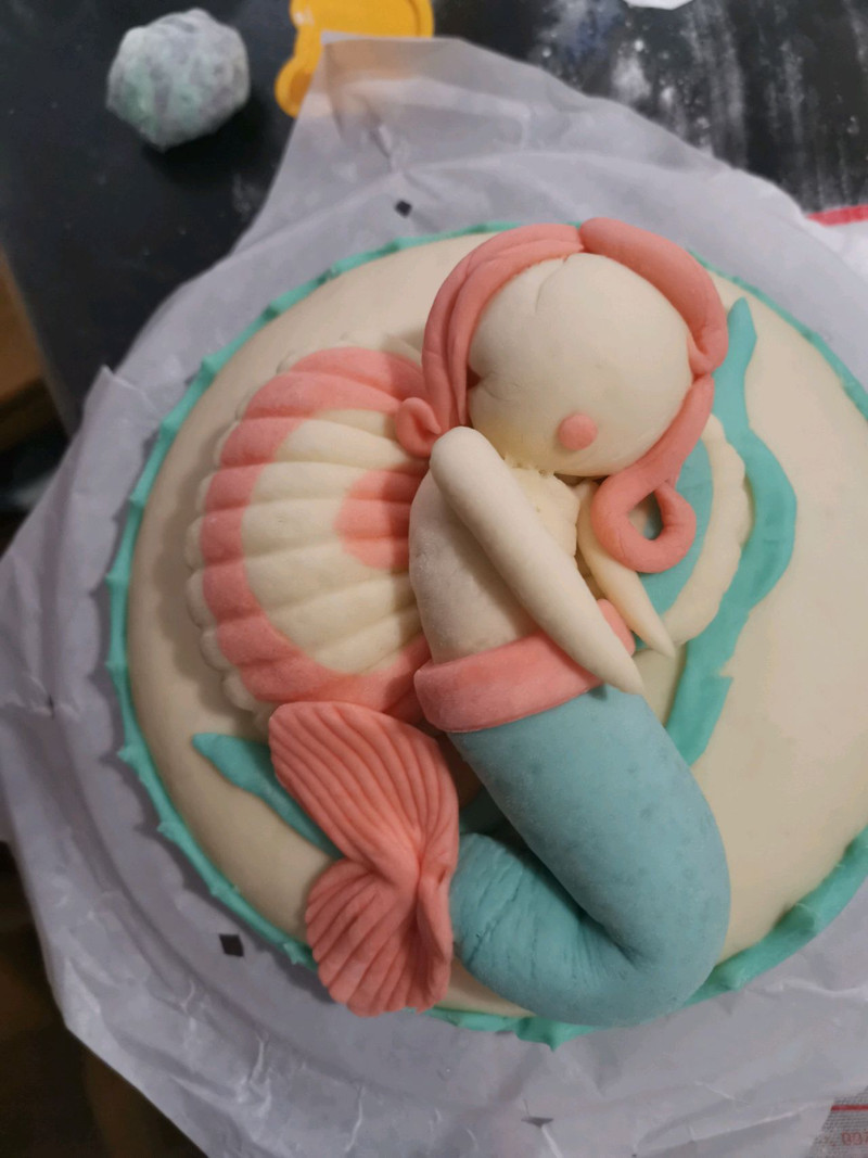 birthday bun