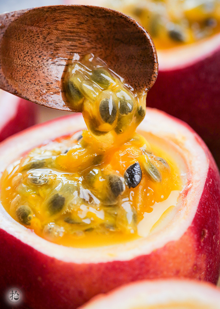 passion fruit custard