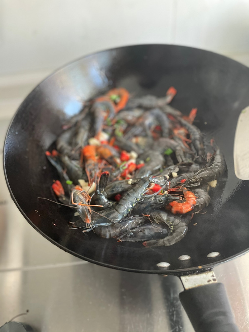 prawns in red sauce