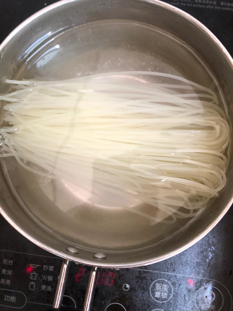 snail rice noodle