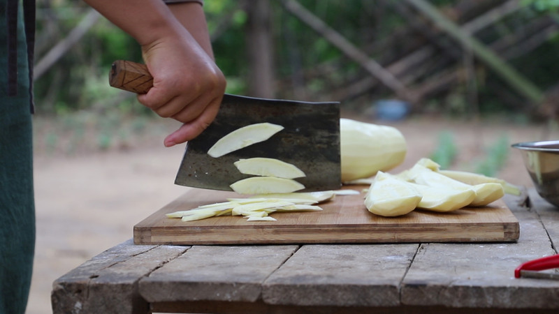 Stir-fried Bamboo Shoots and Melon
