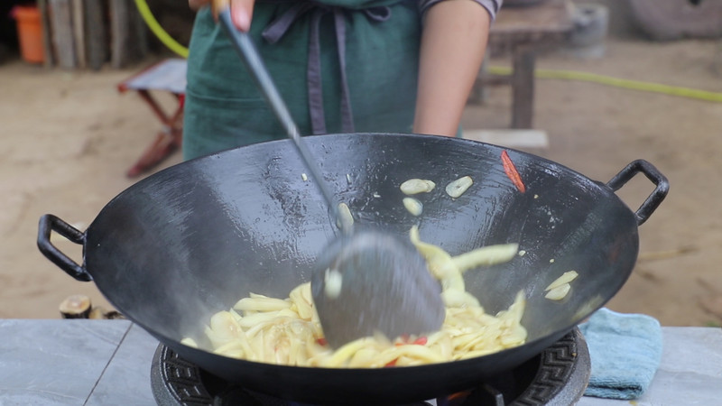 Stir-fried Bamboo Shoots and Melon