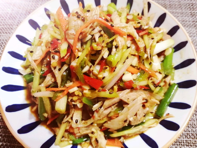 Shredded Chicken with Cucumber
