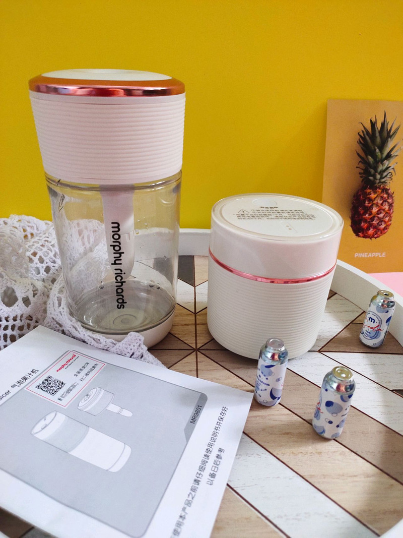 Summer Drinks | Pineapple Sparkling Water