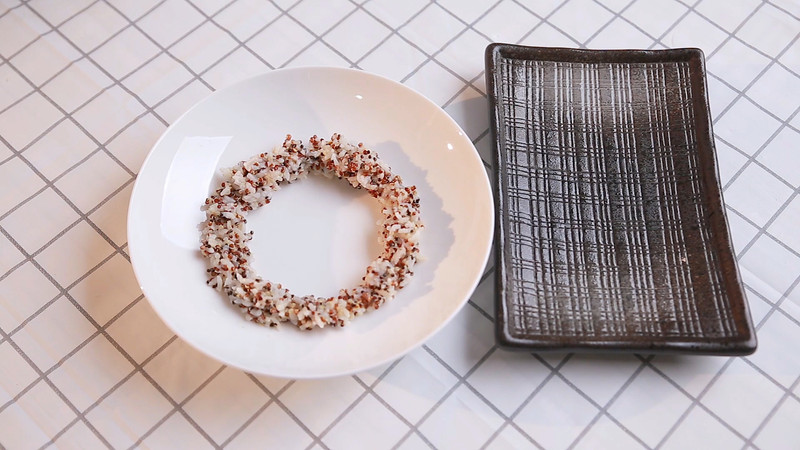 A quinoa salad with a great face!