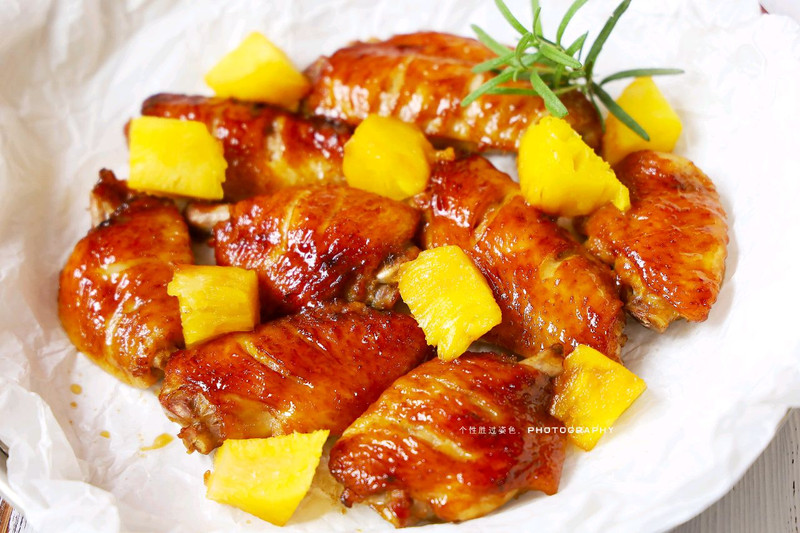 Baked Wings with Pineapple