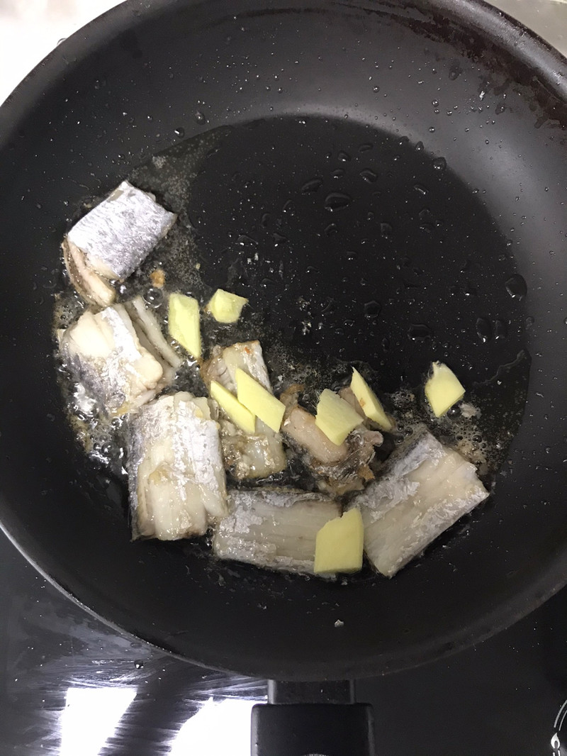 Scallop Rice Cake Nabe