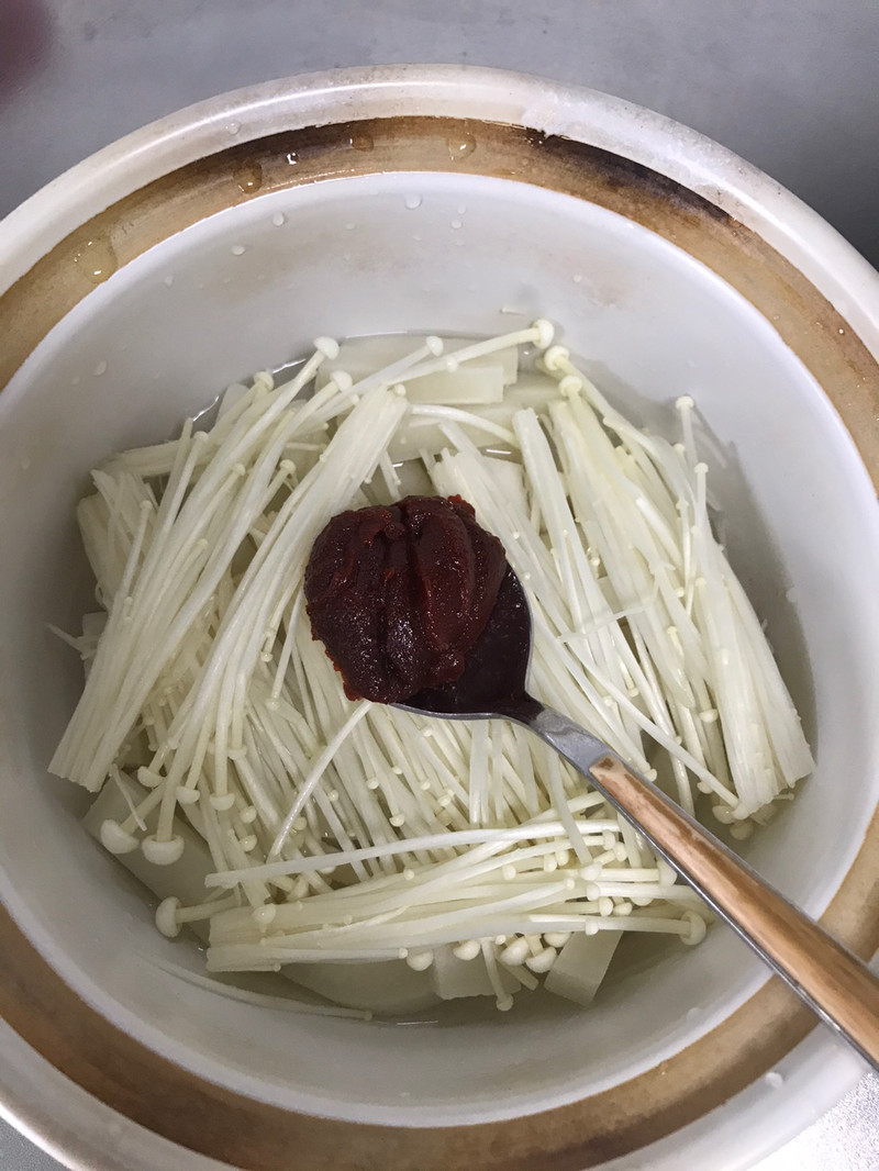 Scallop Rice Cake Nabe