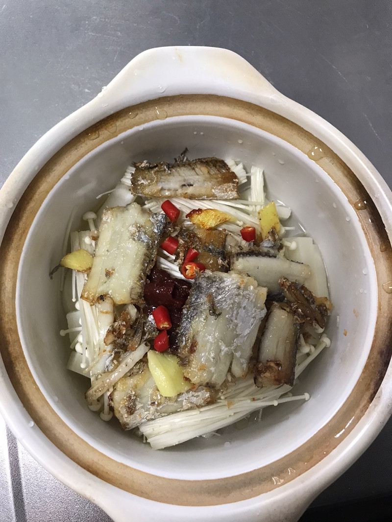 Scallop Rice Cake Nabe