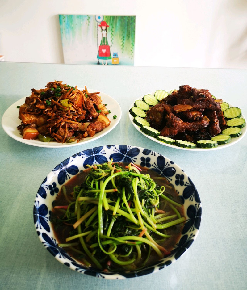Braised Pork with Dried Plum Cabbage and Bamboo Shoots