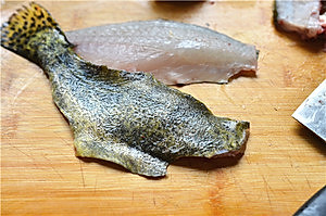 Chinese squirrel and cinnamon fish