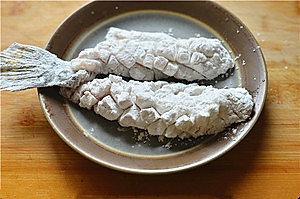 Chinese squirrel and cinnamon fish