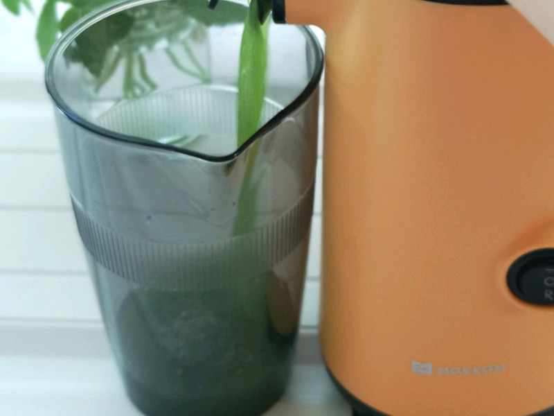 Cranberry Cucumber Drink