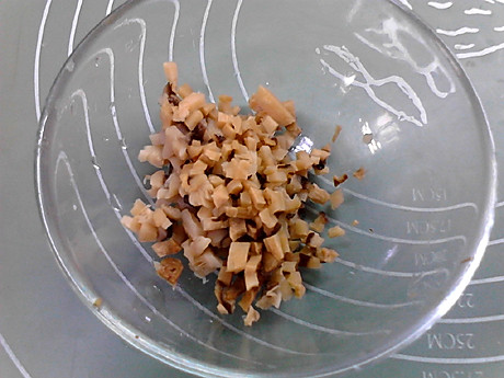 Dried scallop and tamarind millet porridge