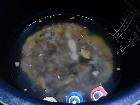 Dried scallop and tamarind millet porridge