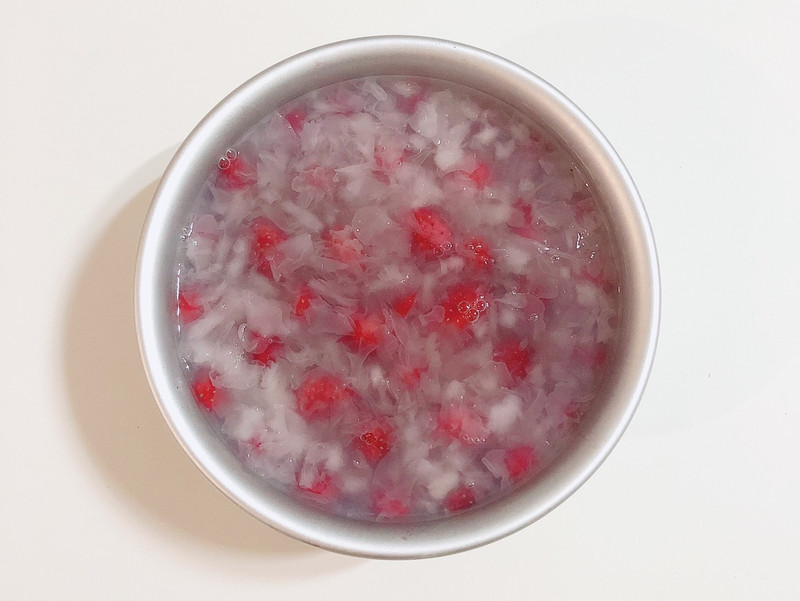 Frozen Strawberry Mousse with Silver Fungus