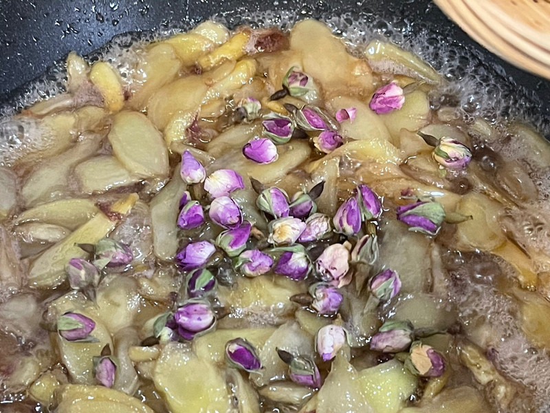 Rose Ginger Candy
