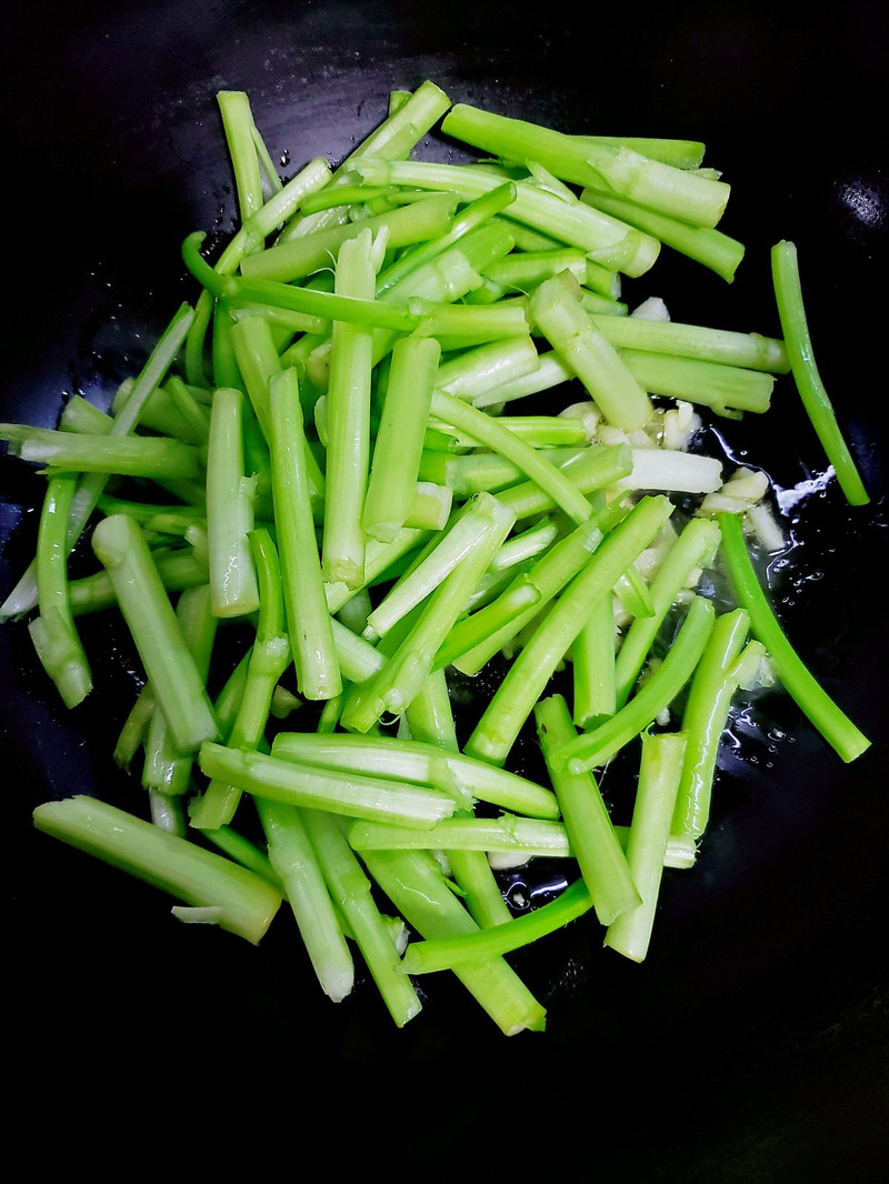 Stir-Fried Vegetable Hearts