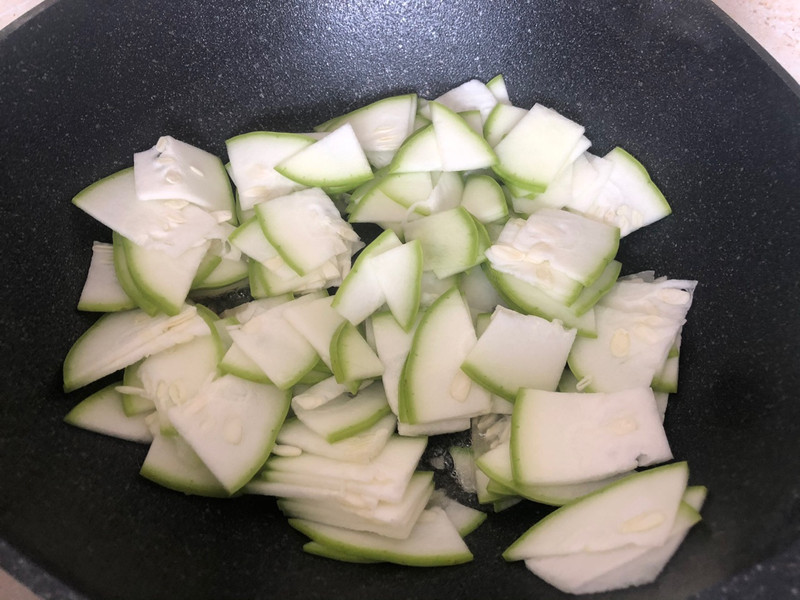 stir-fried zucchini
