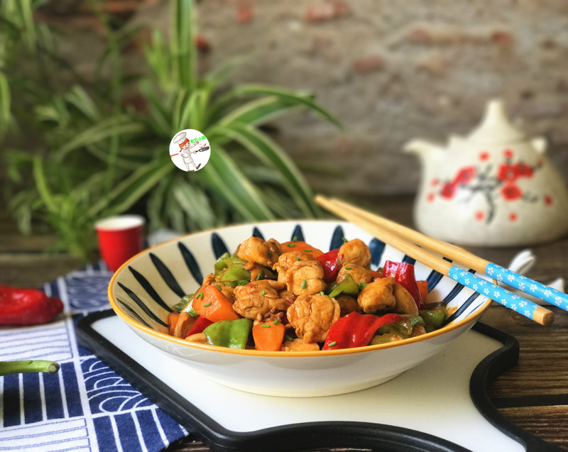 Stir Fried Chicken Breast in Orleans