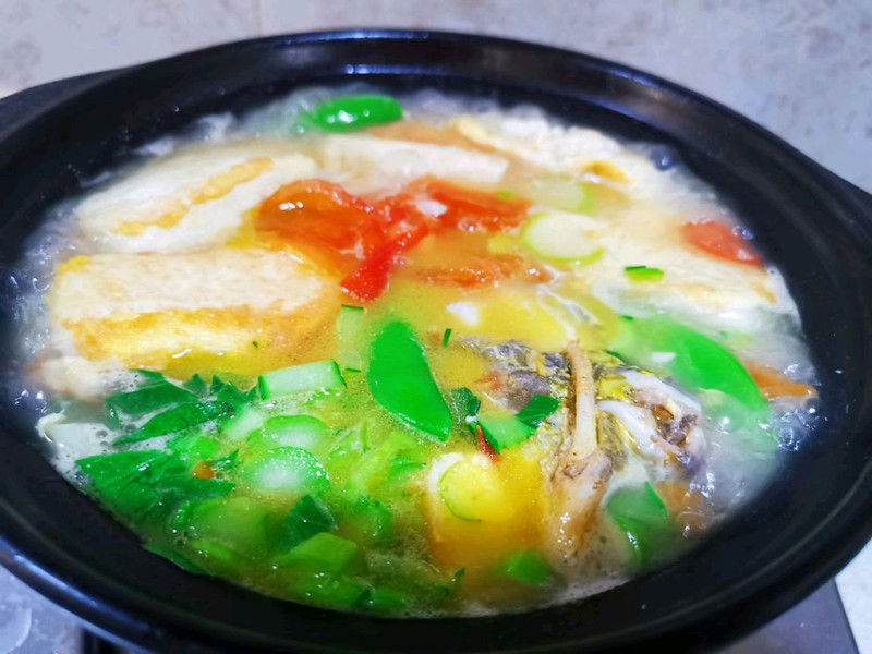 Yellow Bone Fish Soup with Bean Curd